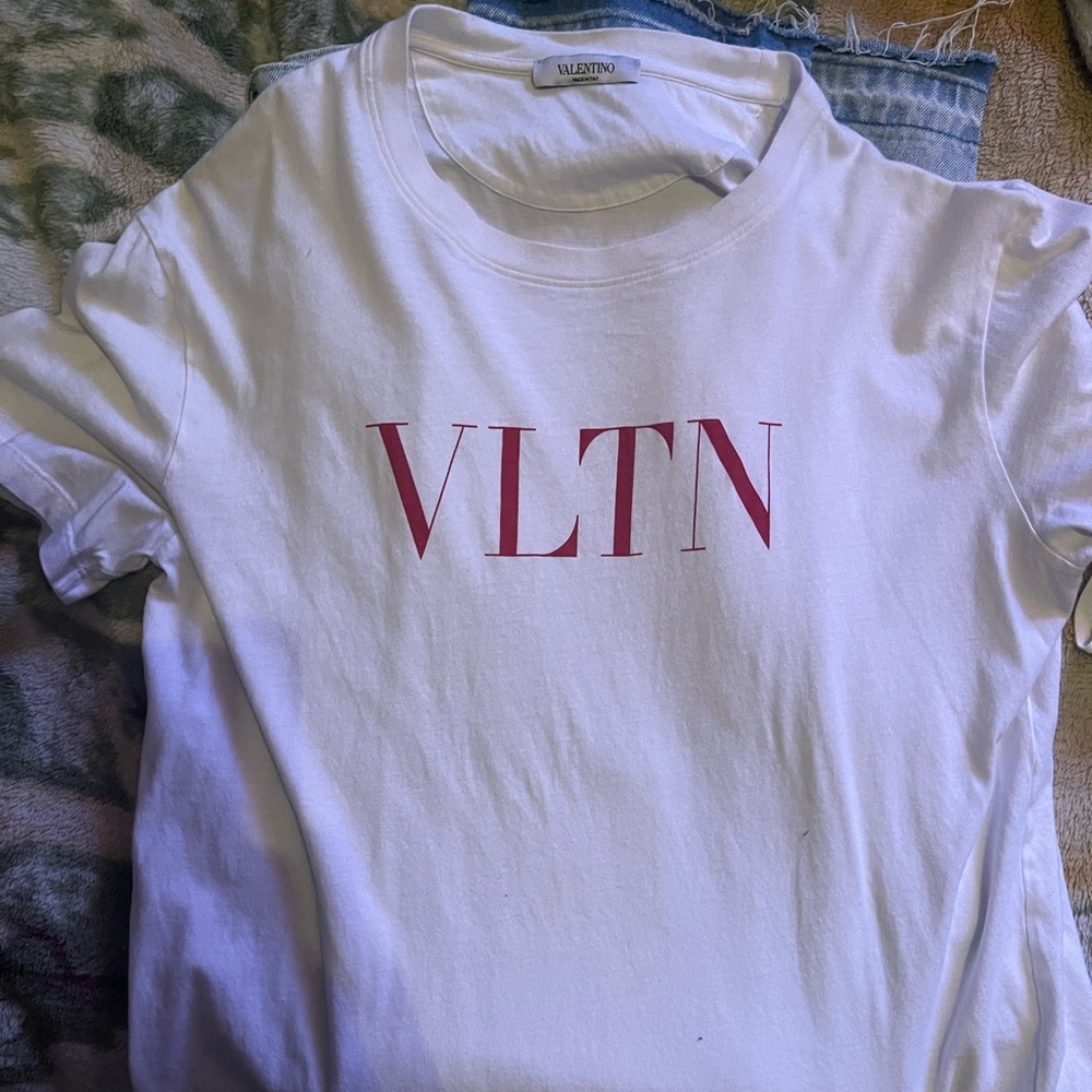 100% authentic Valentino shirt